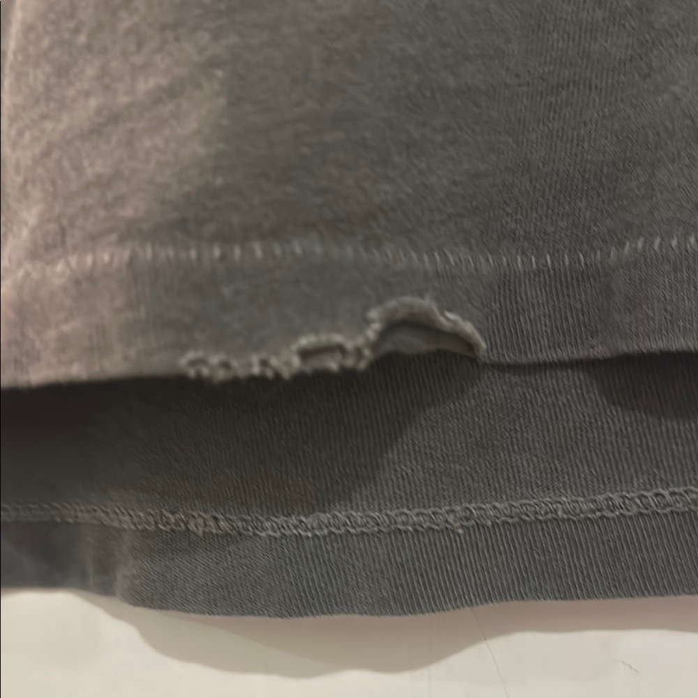 MadeWorn AC/DC Graphic Tee Gray/Black size small glitter effects - Picture 9 of 14